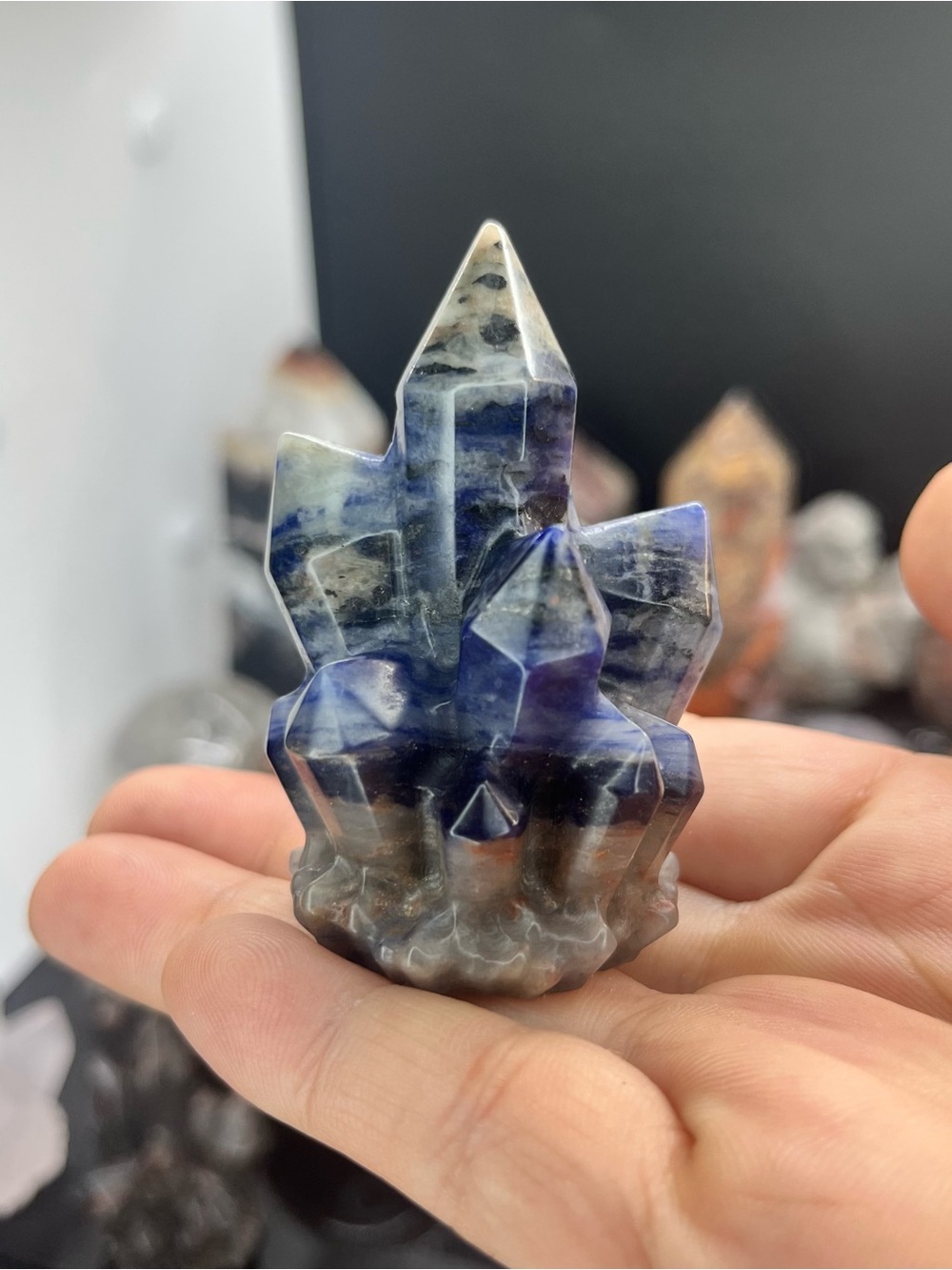 Crystal Cluster Carving